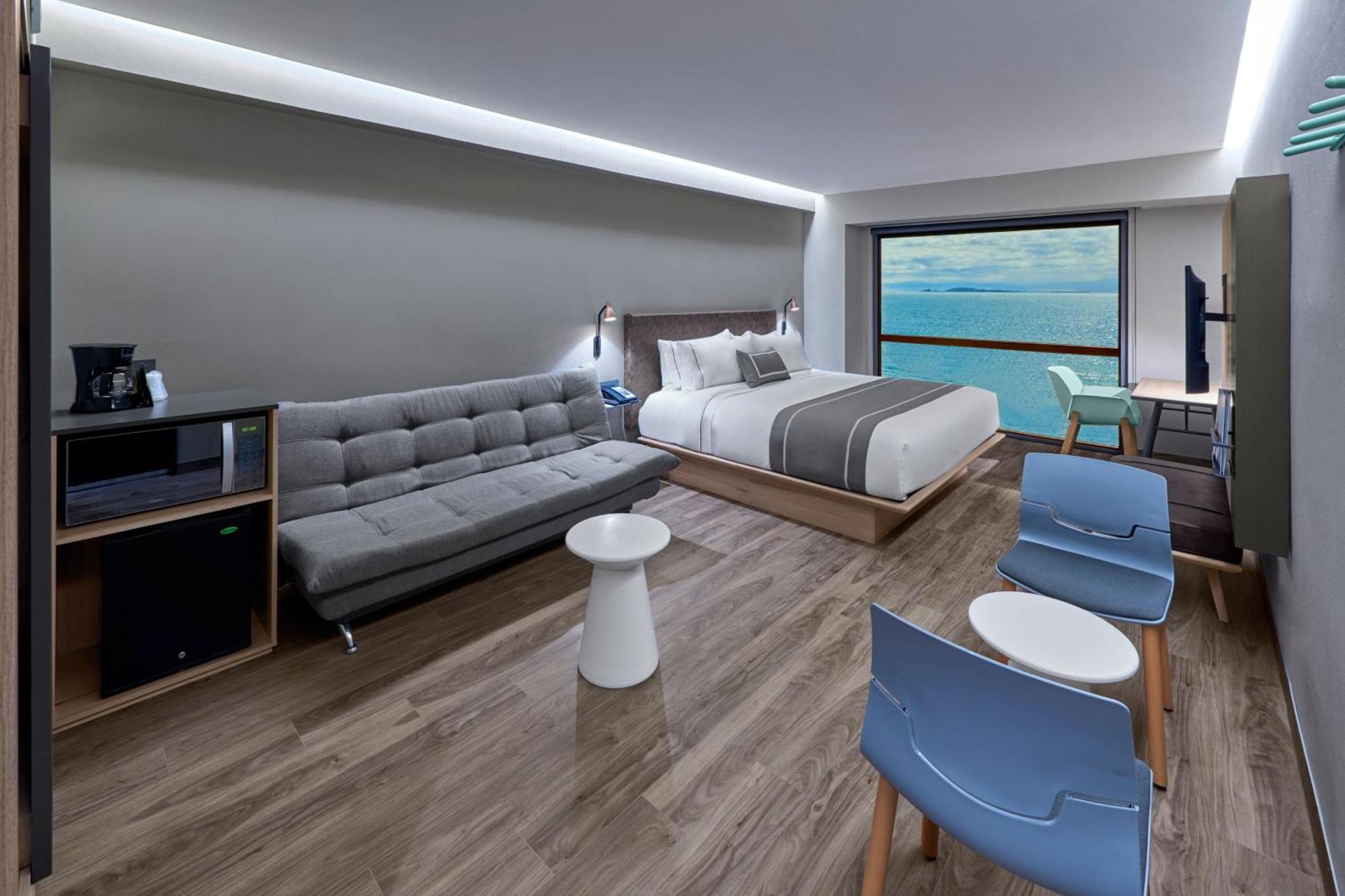 City Express Plus By Marriott إنسينادا المظهر الخارجي الصورة